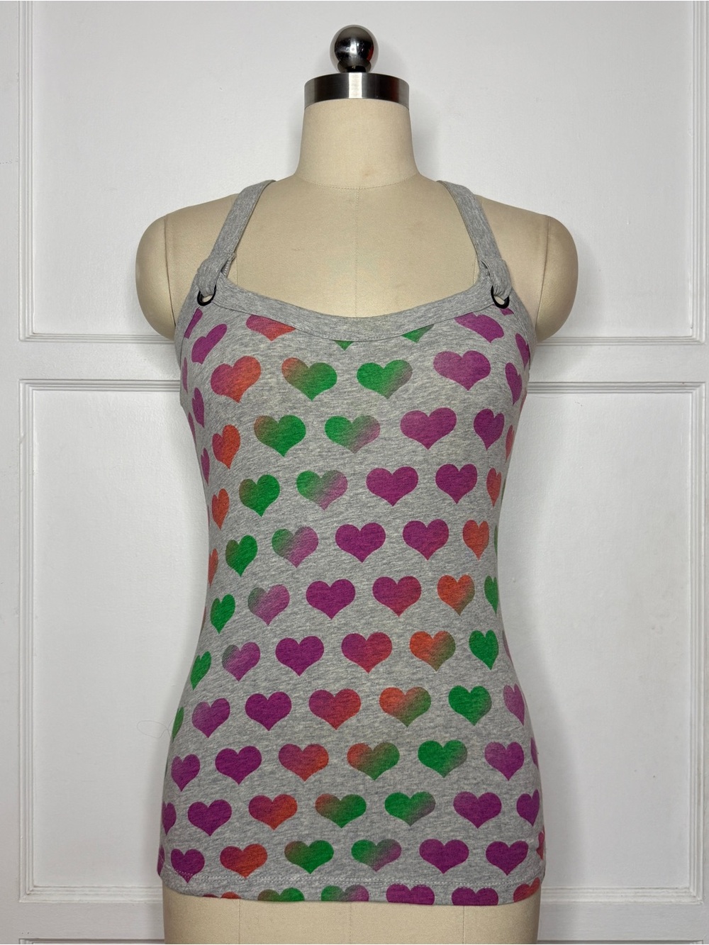Grey heart print tank